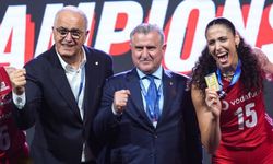 Bakan Bak: Türkiye Voleybolda müthiş işler başarıyor