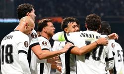 Beşiktaş'ta Tera krizi: Siyah-Beyazlılar formadan sponsorun ismini çıkardı