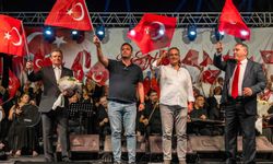 Bornova’da 9 Eylül coşkusu: Binlerce kişi tek yürek oldu