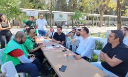 Bornova’da yüzlerce moto kurye aynı parkta buluştu