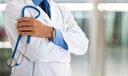 Adana Şehir Hastanesi'nde muayene krizi: Erkek doktoru istemeyince soluğu karakolda aldı