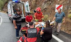 Göcek’te yağıştan kayan araç uçuruma yuvarlandı!