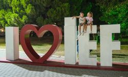 İEF’te ikinci gün: Levent Yüksel ve Salih Bademci rüzgarı