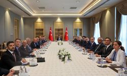 İzmir iş dünyasının OVP beklentileri aktarıldı: EBSO Başkan Vekili Akdaş, OVP toplantısına katıldı