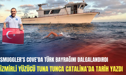 İzmirli yüzücü Tuna Tunca Catalina’da tarih yazdı: Smuggler's Cove’da Türk bayrağını dalgalandırdı
