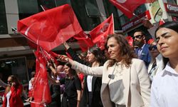 Karşıyaka 9 Eylül coşkusuna hazır: Yıldız Ünsal’dan “Bayrağını al gel” çağrısı!