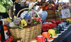 Menemen Çömlek Festivali’nde el emeği eserler göz kamaştırıyor
