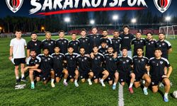 Efeler gençlerle sahaya indi