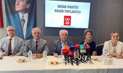 Perinçek’ten İzmir’de ‘cemaat ve tarikat’ çıkışı! YENİ Parti, İYİ Parti ve Zafer Partisi’ni hedef aldı