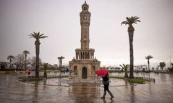 İzmir için sağanak uyarısı: Sıcaklıklar düşecek, gök gürültülü yağış geliyor