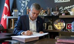 YENİ Parti Genel Başkanı Özgür Özel'den akaryakıt tepkisi