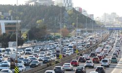 İstanbul D-100'de gece sürprizi: O saatlerde yola çıkacaklar dikkat! Küçükçekmece'de trafik nereye akacak?