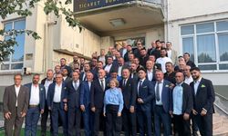 Akhisar Ticaret Borsası'nda Başkan Alper Alhat Güven tazeledi