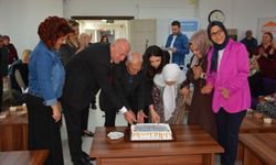 Başkan Kumral, Babadağ’ın çınarlarıyla birlikte şarkılar söyledi