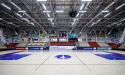Celal Atik Spor Salonu baştan aşağı yenilendi: Zemin artık FIBA standartlarında