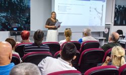 Karşıyaka’da Sivil Akademi başladı: İlk ders Erasmus+