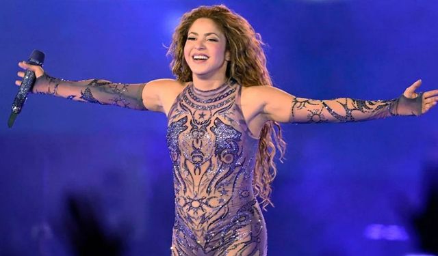 Dünya Kupası ateşini Shakira yakacak: 'Dai Dai' sosyal medyayı salladı