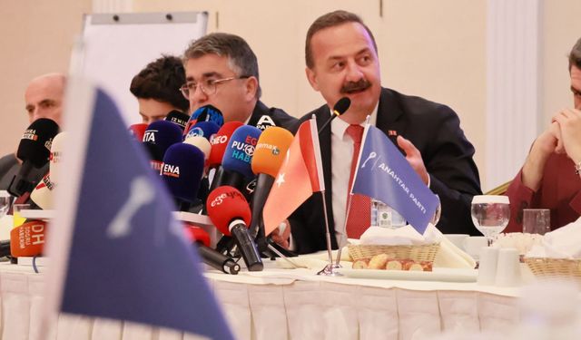 Anahtar Parti Genel Başkanı Yavuz Ağıralioğlu İzmir’de seçim startı verdi