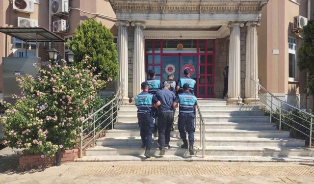 Didim'de göçmen kaçakçılığına jandarma engeli