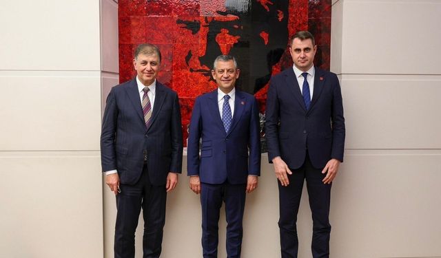 Çağatay Güç: Özgür Özel istifaları saygıyla karşıladı