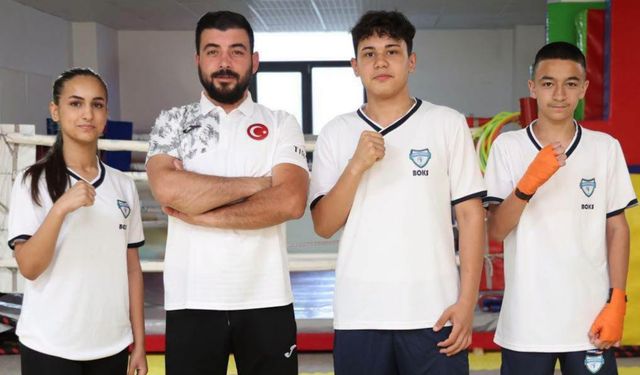 Başarılı boksörler Türkiye Şampiyonası'nda ringe çıkacak