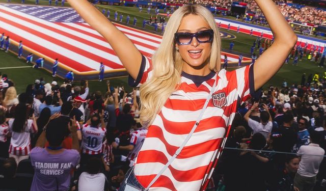 Paris Hilton tarzıyla dikkat çekti