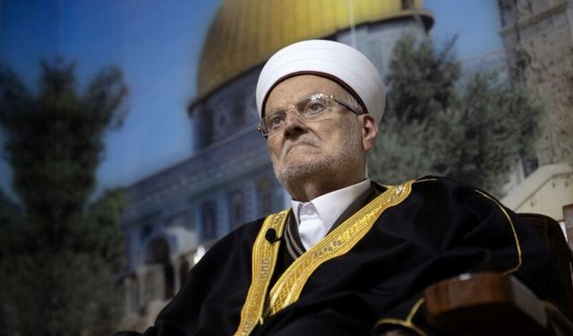 Mescid-i Aksa Hatibi Şeyh İkrime Sabri'den İsrail'e ezan tepkisi