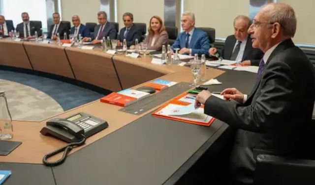 Kılıçdaroğlu MYK’si toplandı: Yeni ihraçlar ve grup yönetimi masada