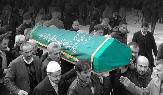 13 Temmuz 2026 İzmir’de kimler vefat etti? Bugün İzmir’de son yolculuğuna uğurlanacak isimler ve cenaze bilgileri!