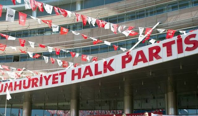 CHP'de toplu istifa! YENİ Parti'ye katıldılar