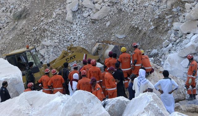 Kömür madeninde metan gazı patlaması: 32 işçi can verdi, göçük altında kalanlar var!