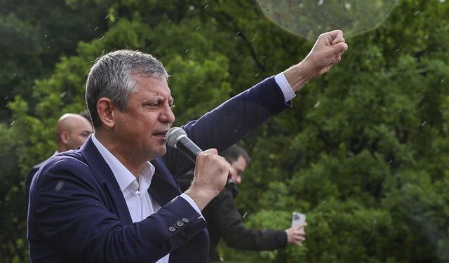 Siyasette yeni dönem: Özgür Özel YENİ Parti’nin başkanı, gözler PM seçiminde