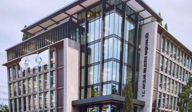 Avcılar Belediyesi'ne "ihaleye fesat karıştırma" operasyonu