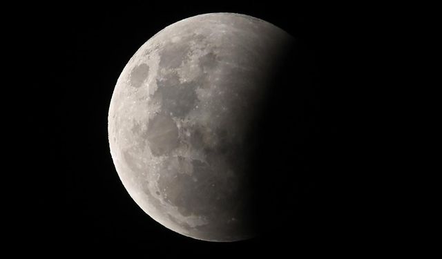 28 Ağustos Parçalı Ay Tutulması Türkiye'den izlenebilecek mi? Saat kaçta, hangi bölgelerden izlenecek?
