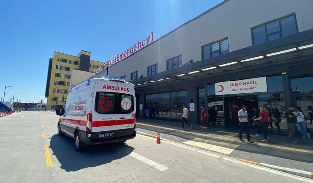 Aydın'da kahreden kaza: Işıklarda mendil satan yaşlı kadın hayatını kaybetti