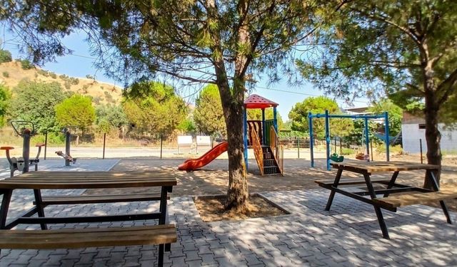 Efeler'deki parkta eski muhtarın adı yaşatılacak