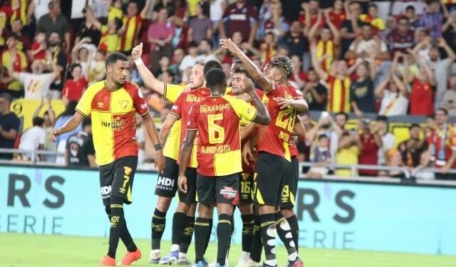 Göztepe yeni sezon öncesi yenilgi yüzü görmedi