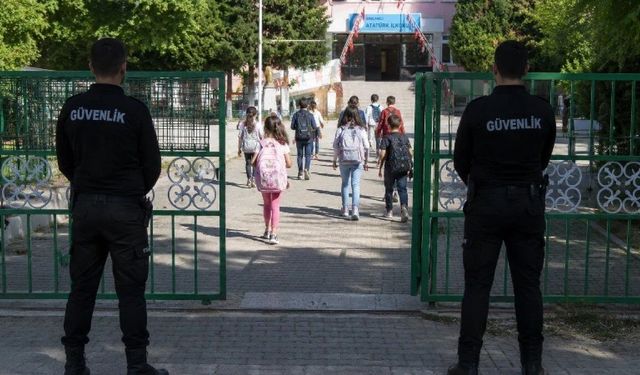 İŞKUR TYP 30 bin okul güvenlik görevlisi alımı ne zaman? Başvuru şartları ve il kontenjan dağılımı açıklandı mı?