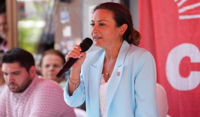 Yeni Parti Manisa İl Başkanı İlksen Özalper'in gözaltına alınmasına tepki yağdı