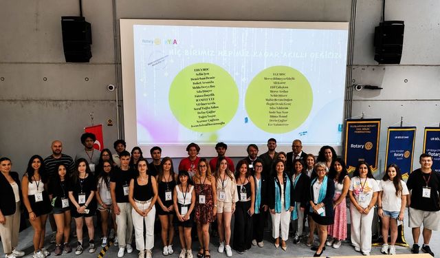Yapay zekâ’dan çevre dersine: Rotary’nin genç liderleri geleceği tasarlıyor