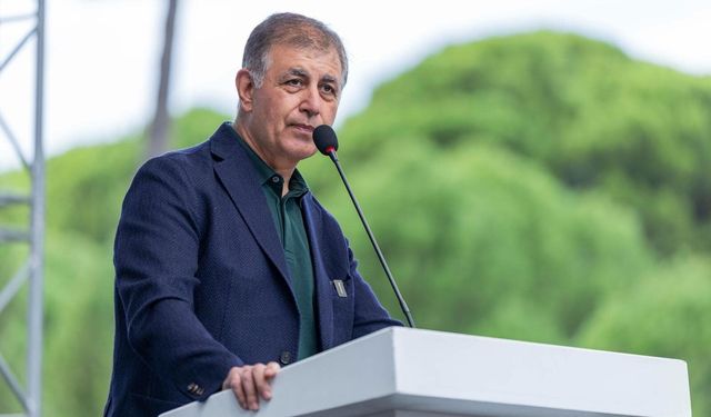 Cemil Tugay’dan İzmir için kararlılık mesajı: Nereden aldıysak çok daha iyi bir yere getireceğiz