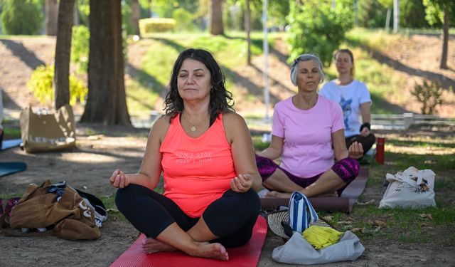 Eylül kadın buluşmaları yoga etkinliğiyle başladı