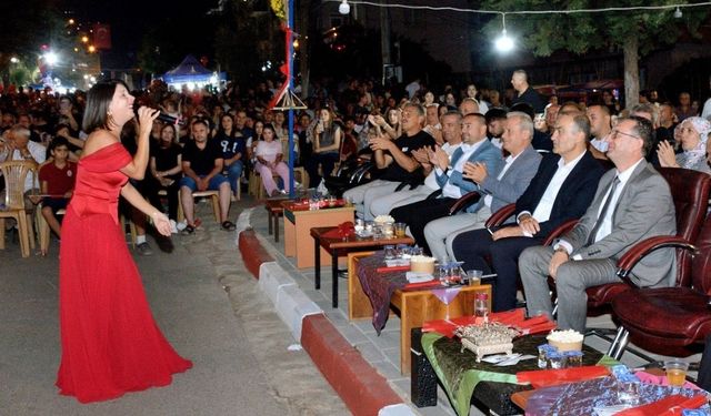 İzmir Beydağ’da Kurtuluş coşkusu