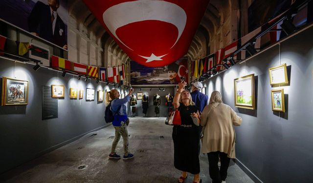 İzmir'de emekliler için ücretsiz gezi programı yeniden başladı