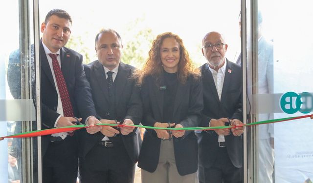 Karşıyaka Meslek Yüksekokulu törenle açıldı