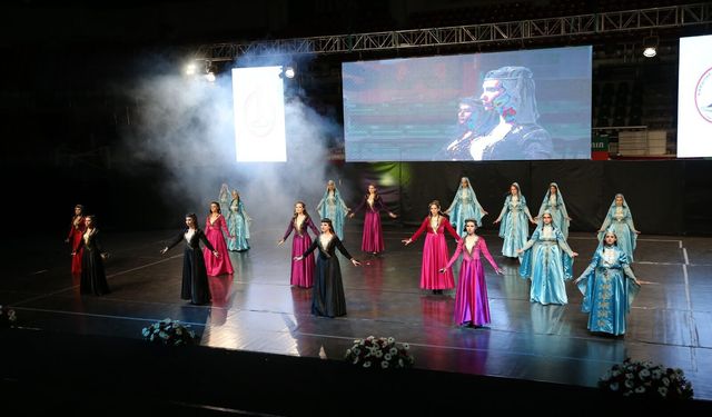 Karşıyaka’da halk dansları kurslarına rekor kayıt!