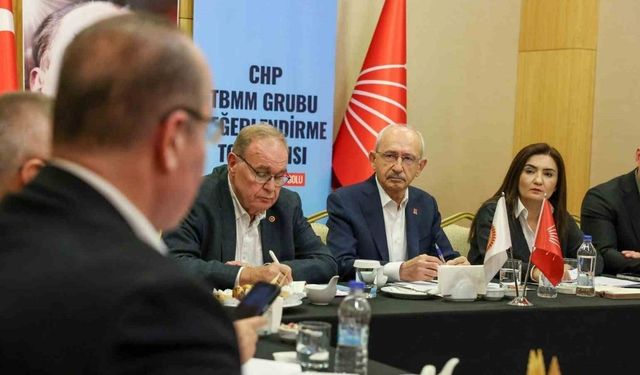 Kılıçdaroğlu, Bolu’da TBMM Grubu Yönetim Kurulu toplantısına başkanlık etti