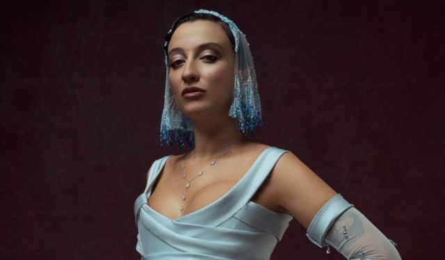 Melike Şahin ‘Ölmem Ölemem’ ile zirvede: Listeleri altüst eden rekor