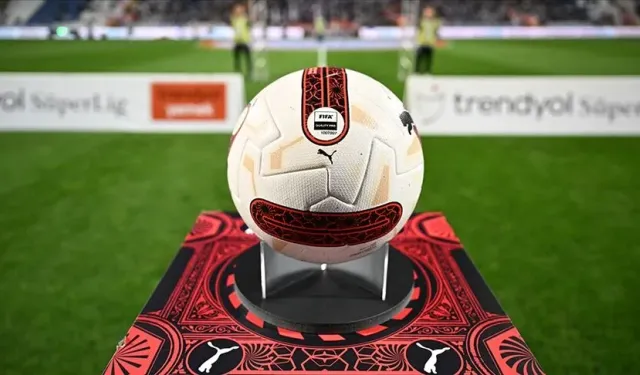 Süper Lig'de zirve el değiştirdi: Milli araya kadar takımlar kaç puan topladı? (Lider kim?)
