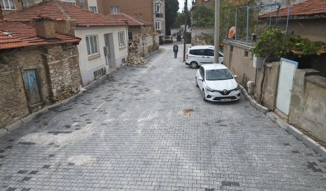 Tavas’ta Orta Mahallesi’nin altyapı ve yolları yenilendi
